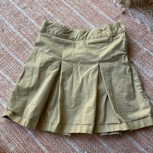 EUC girls Cat & Jack Uniform skirt